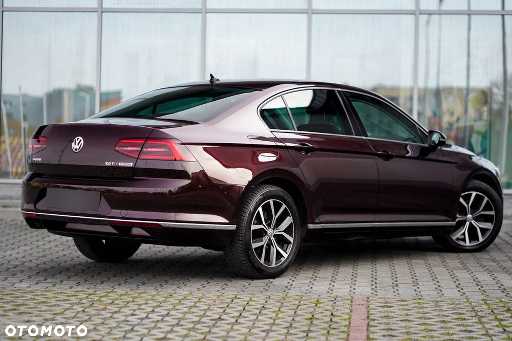 Volkswagen Passat 2.0 TDI BMT Highline DSG - 16