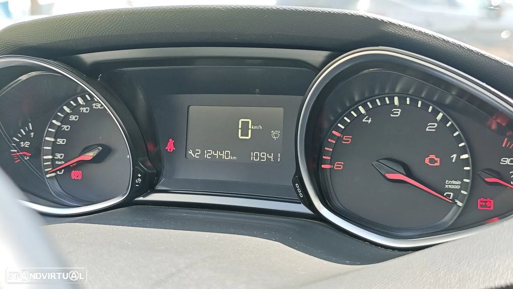 Peugeot 308 SW 1.6 BlueHDi Allure - 14