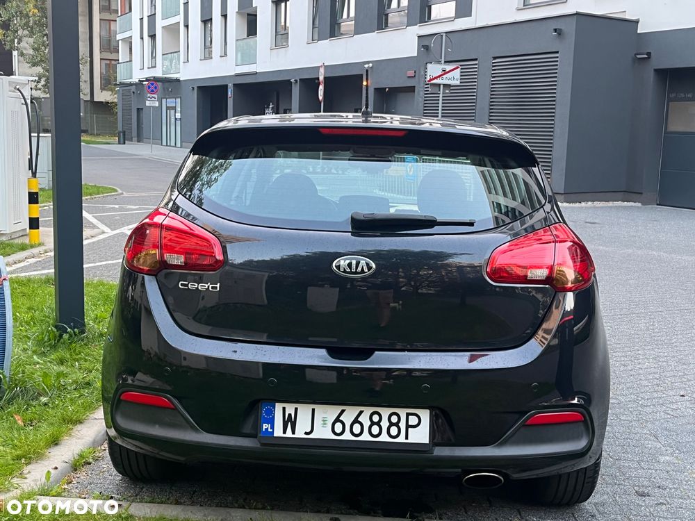 Kia Ceed 1.6 GDI L DCT - 10