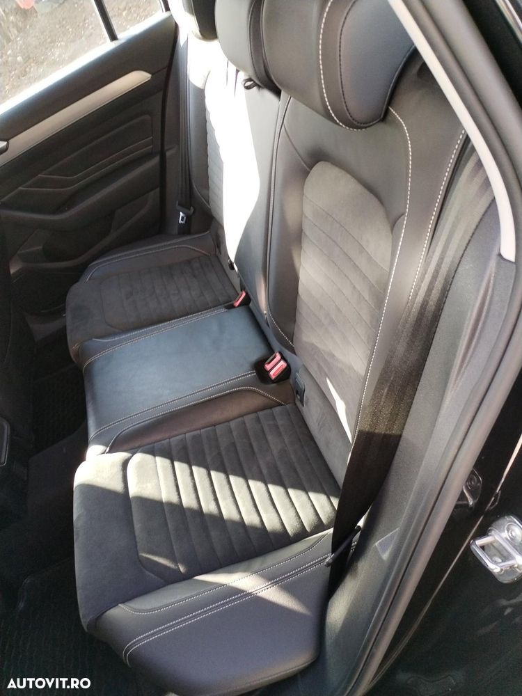 Volkswagen Passat 2.0 TDI DSG Highline - 11