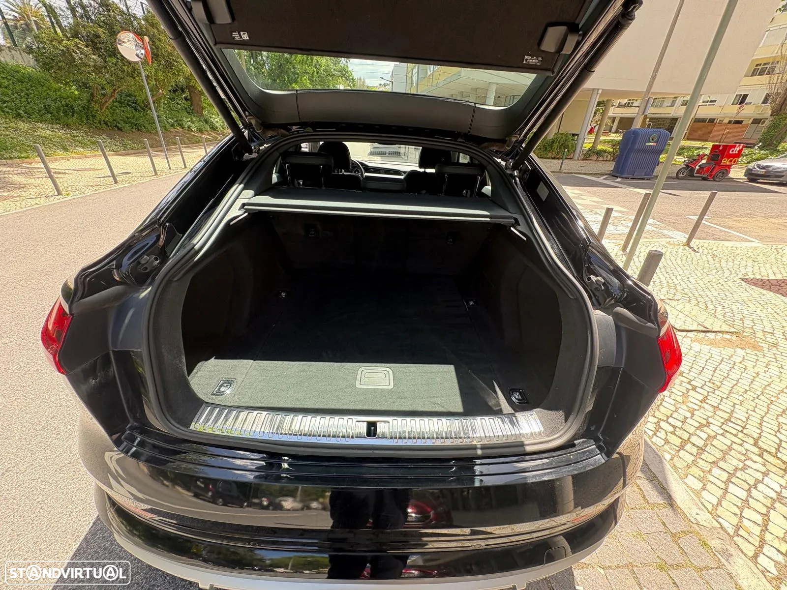 Audi e-tron 50 quattro S line - 6