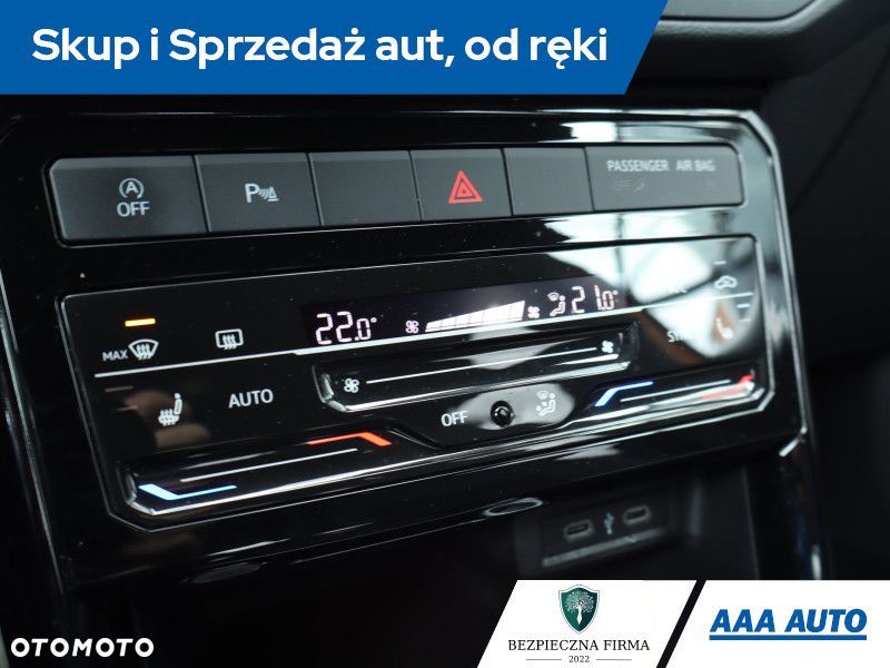 Volkswagen T-Cross - 15