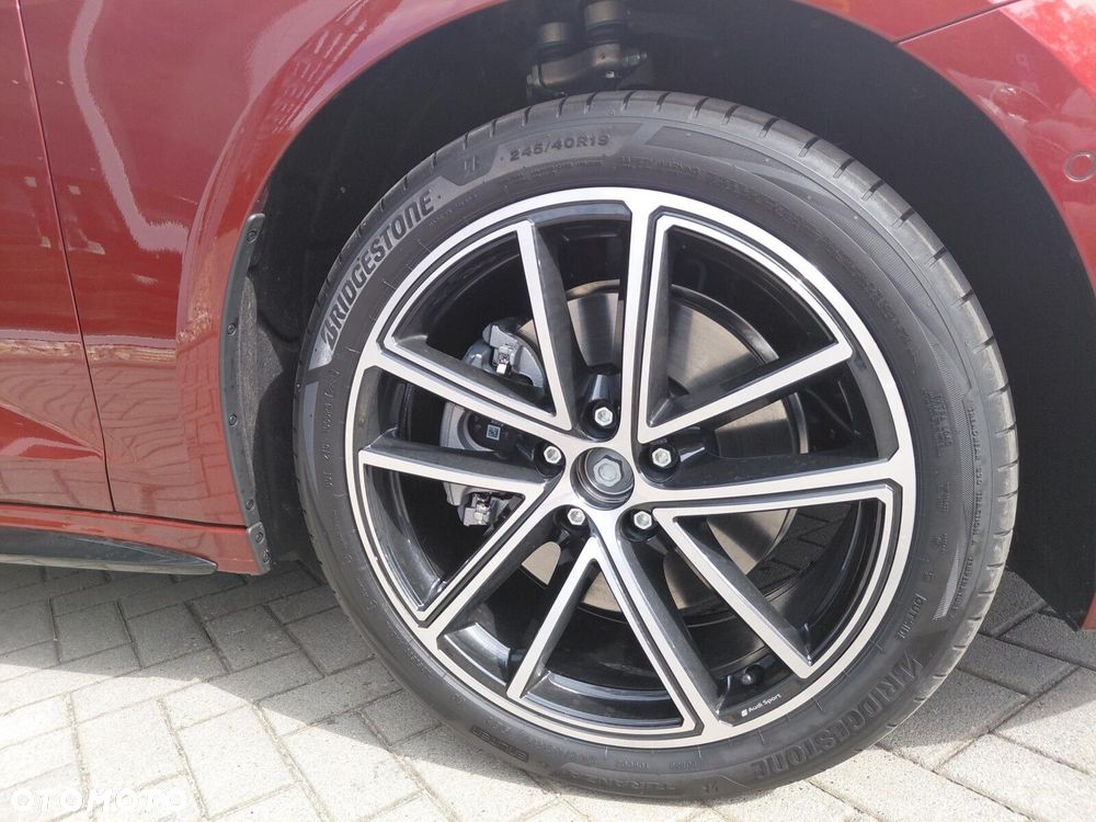 Audi A5 Limousine - 11