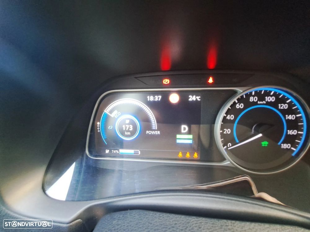 Nissan Leaf 40 kWh 2.ZERO Edition - 19