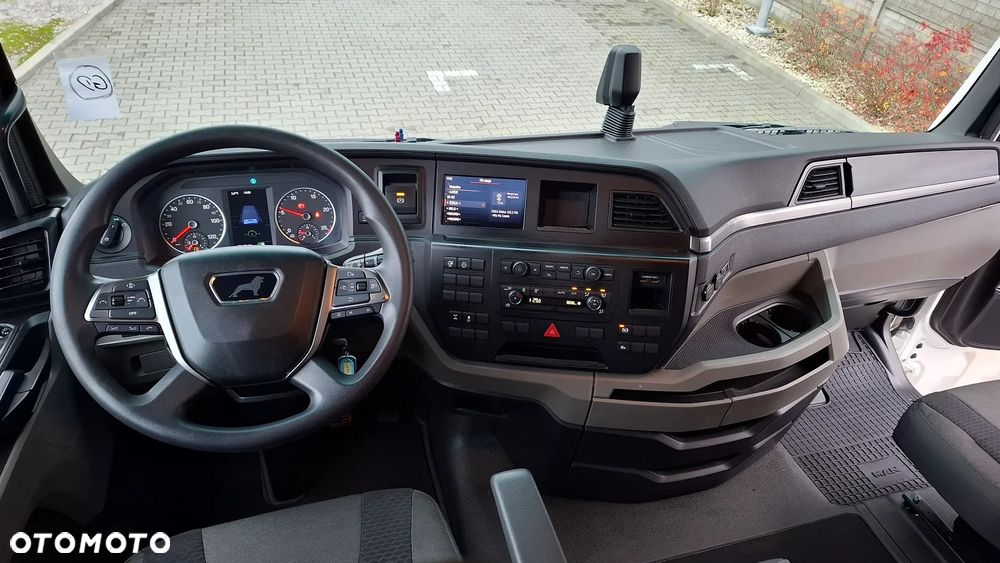 MAN TGX 18.470 / ZESTAW TANDEM / PRZEJAZDOWY / 3 OSIE / PO KONTRAKCIE / SALON PL - 33