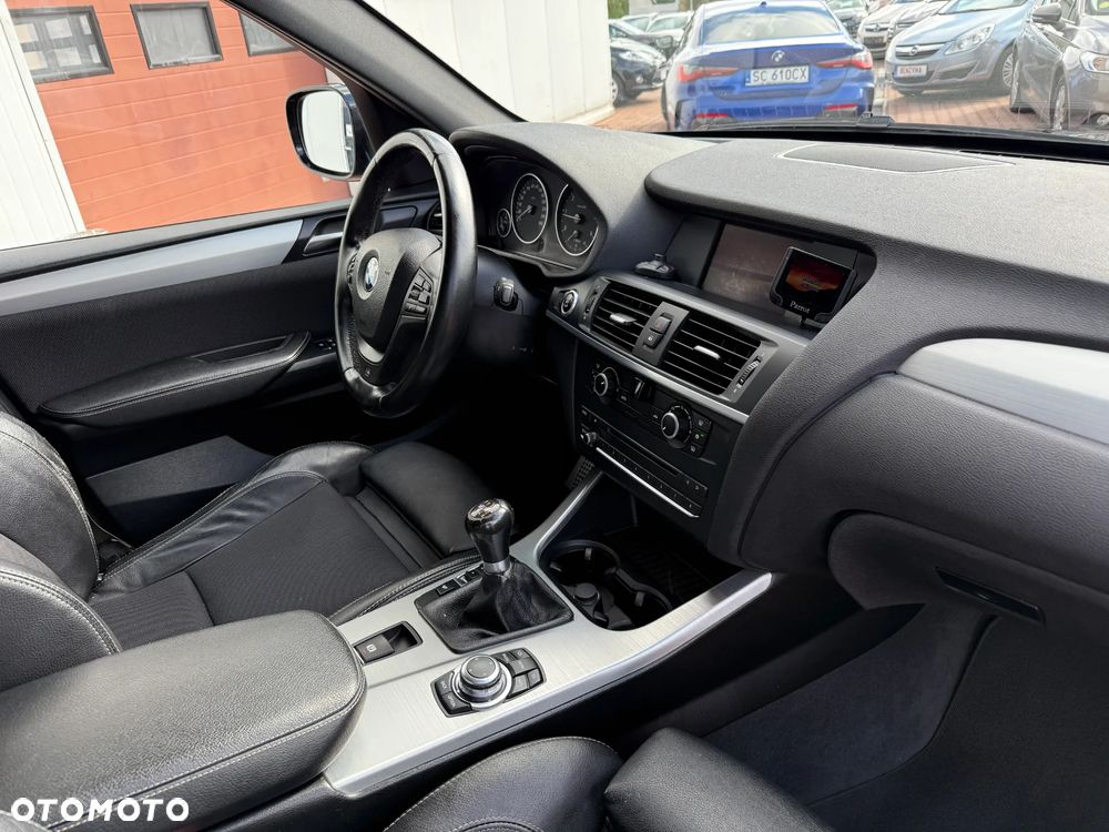 BMW X3 xDrive20d - 26