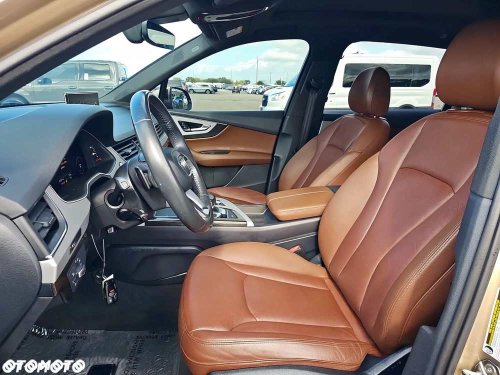 Audi Q7 ver-3-0-tfsi-quattro-tiptronic - 7
