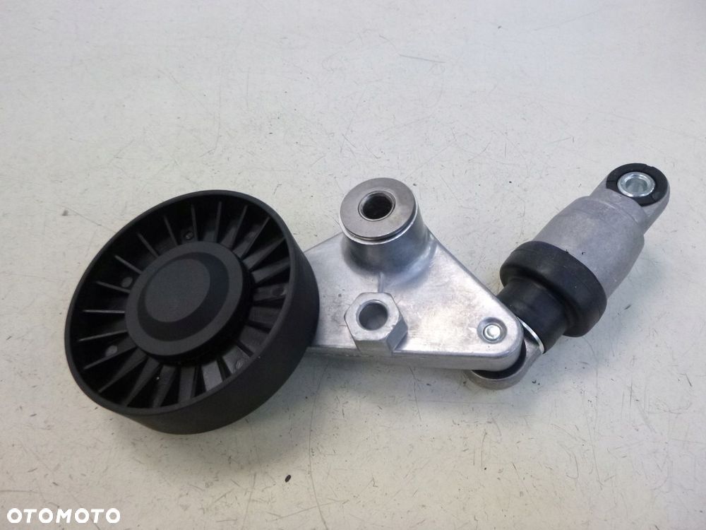 OPEL SAAB NAPINACZ PASKA KLINOWEGO WIELOROWKOWY NOWY - 2