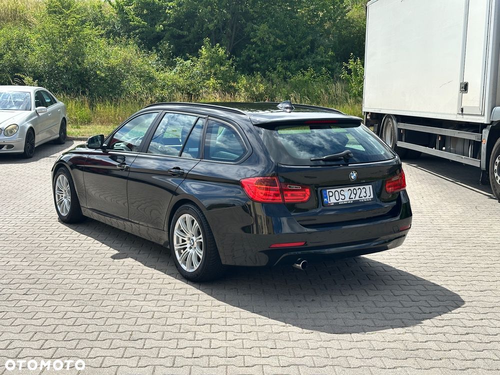 BMW Seria 3 320d Efficient Dynamics - 3