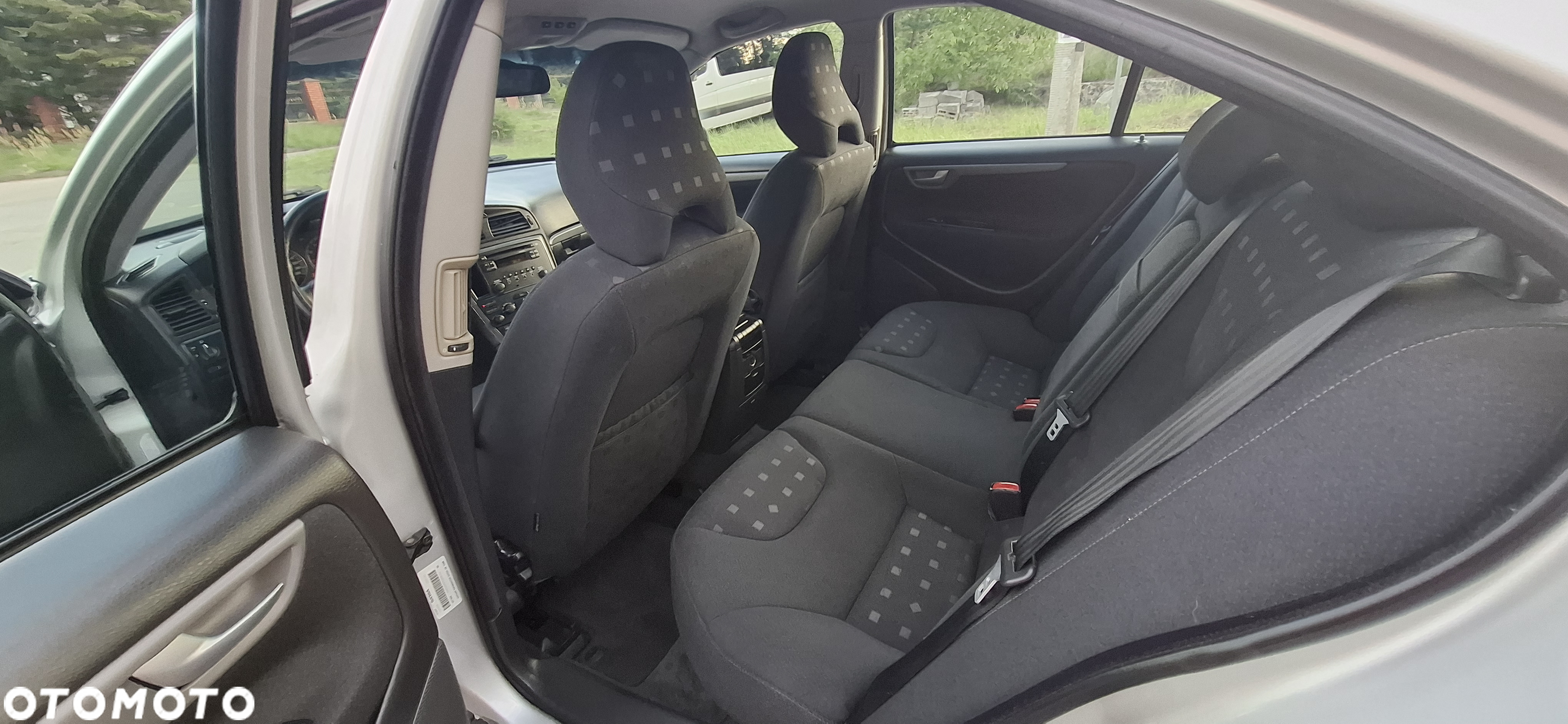 Volvo S60 2.4 Summum - 19