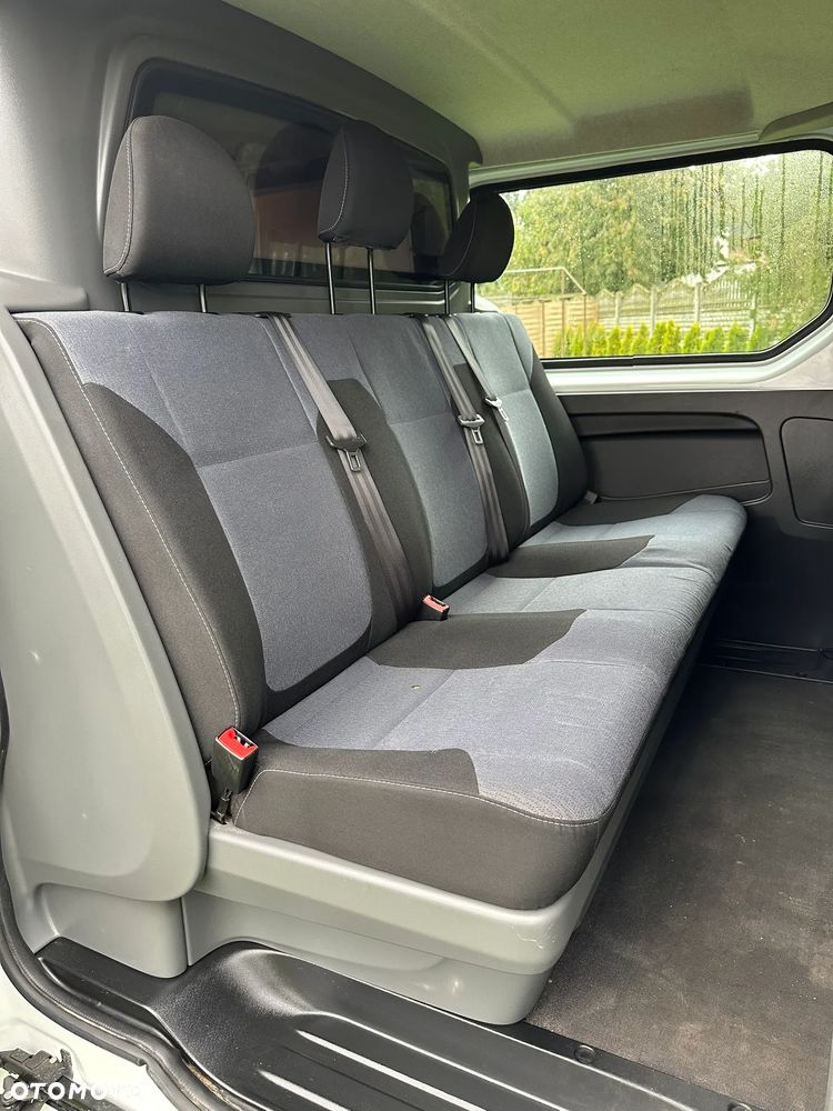 Opel Vivaro - 12