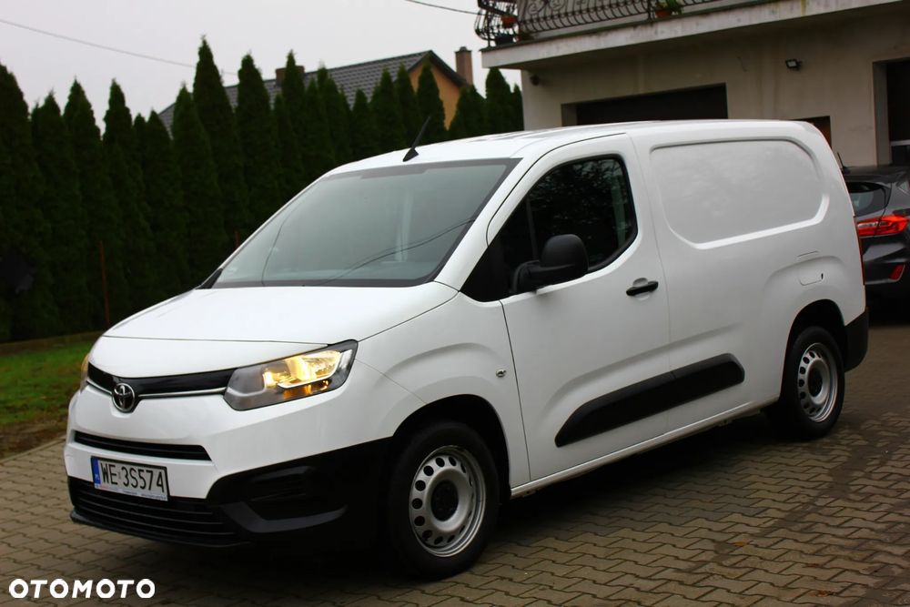 Toyota Proace City CHŁODNIA 1.5D-4D 102KM LONG L2 3 Osobowy - 15