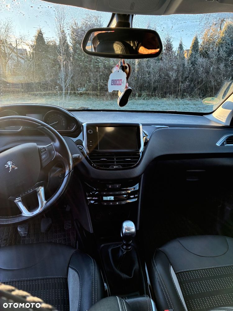 Peugeot 2008 PureTech 130 GPF Stop&Start Allure - 7