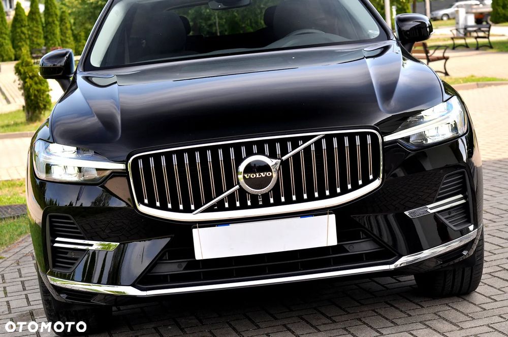 Volvo XC 60 T6 AWD Plug-In Hybrid Inscription - 2
