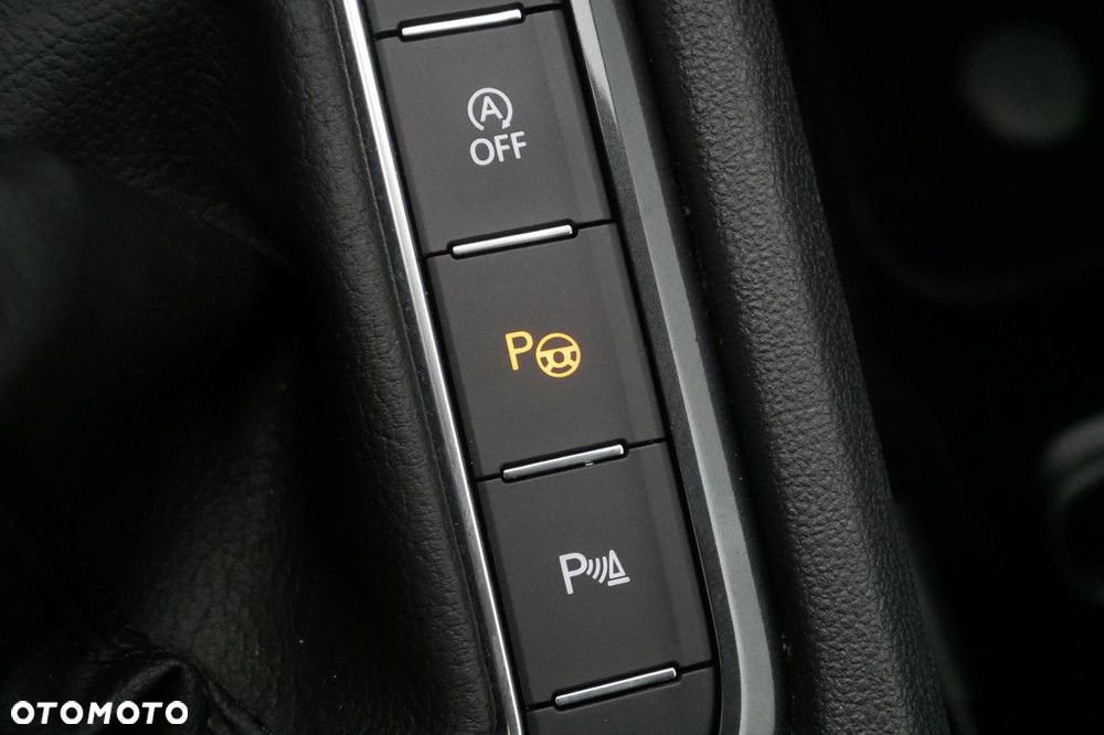 Volkswagen Tiguan 2.0 TSI 4Mot Life DSG - 29