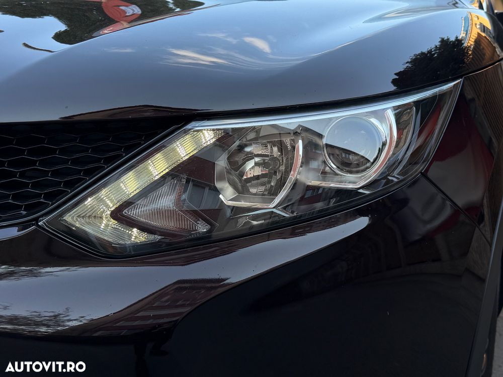 Nissan Qashqai 1.6 DCI TEKNA - 22