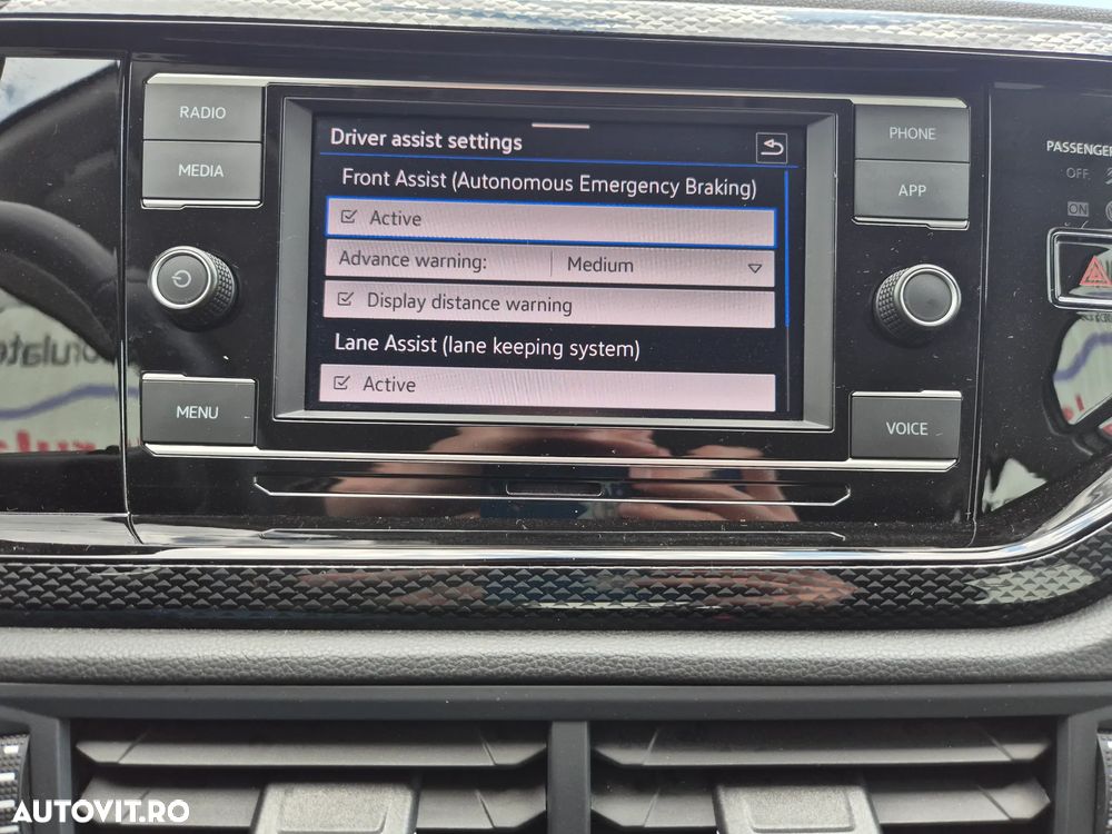 Volkswagen Polo 1.0 TSI DSG Life - 23