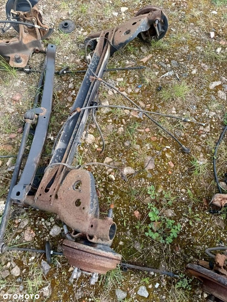 OPEL CORSA C OŚ TYLNA BELKA - 1