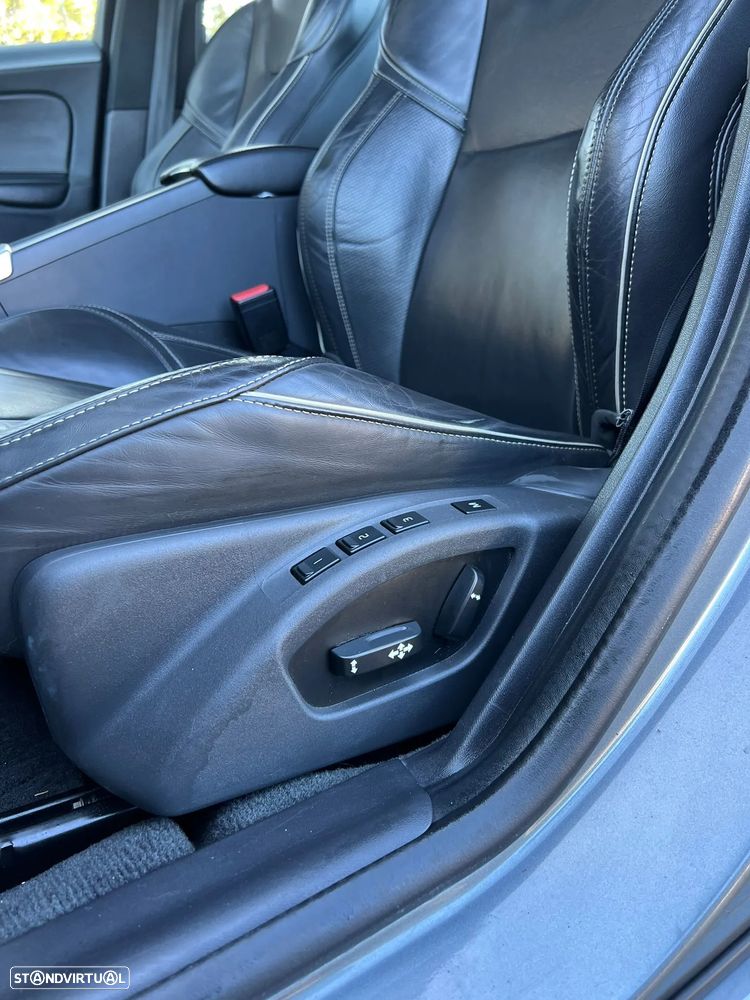 Volvo S60 2.0 D4 R-Design Geartronic - 15