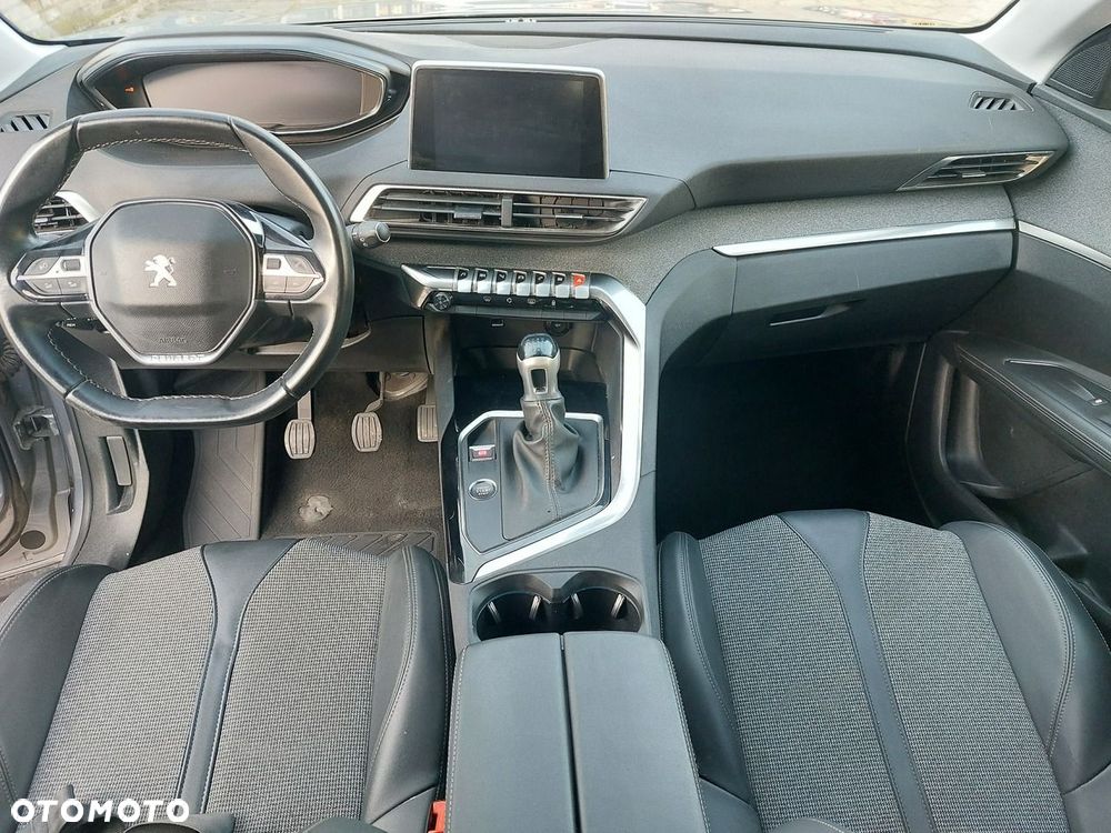 Peugeot 3008 2020