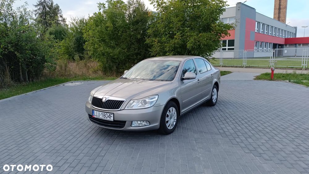Skoda Octavia 1.6 Ambition - 1