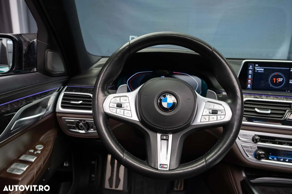 BMW Seria 7 750i xDrive - 28