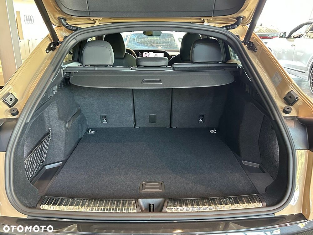 Audi Q5 Sportback - 6