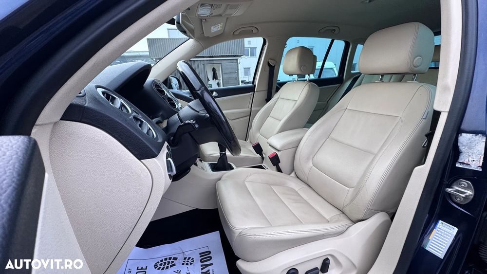 Volkswagen Tiguan 2.0 TDI BMT Sport & Style - 11