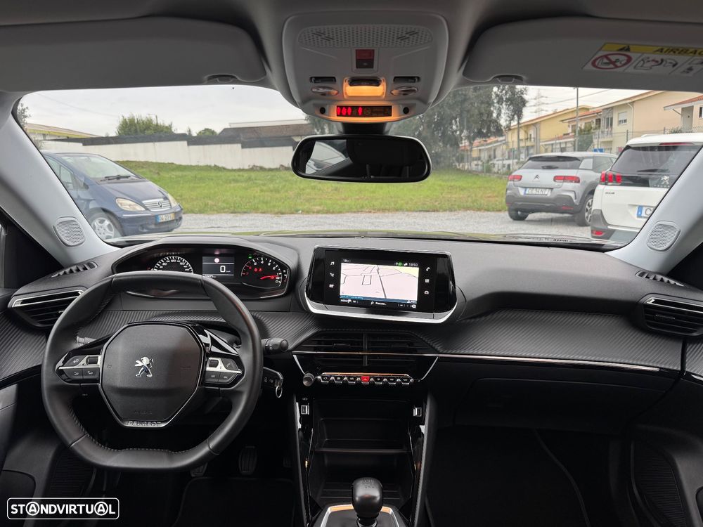 Peugeot 2008 - 13