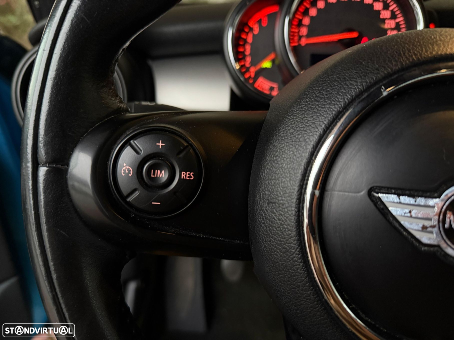 MINI 5 Portas Cooper D - 9