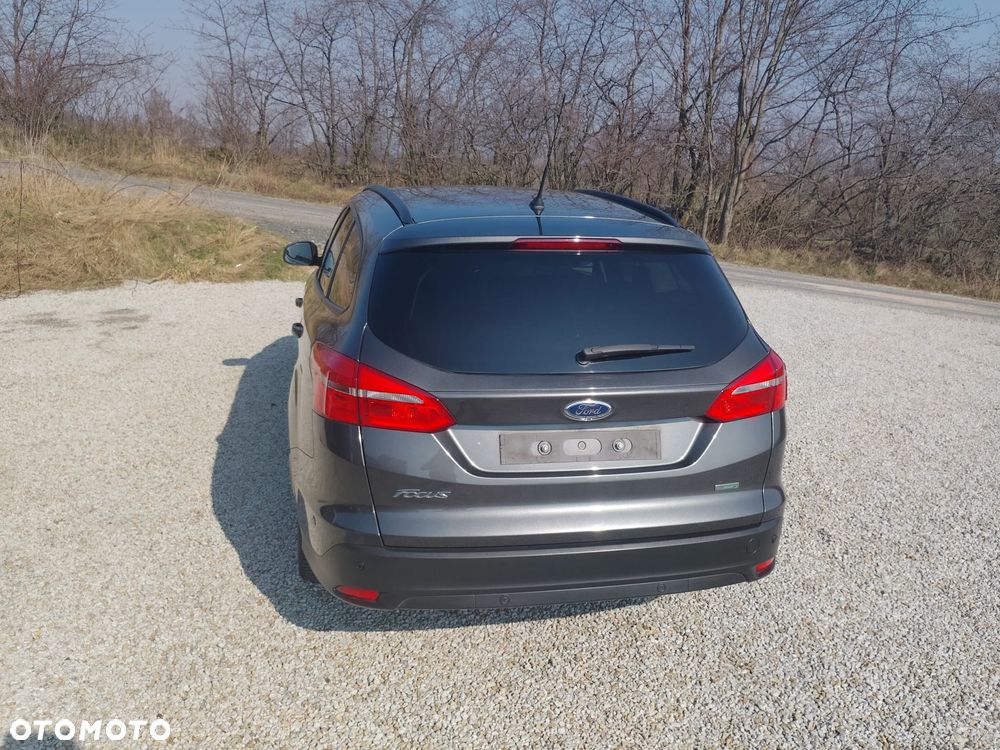Ford Focus SW 1.0 EcoBoost S&S TITANIUM STYLE - 19