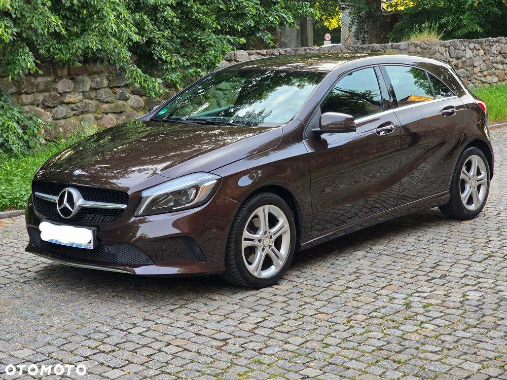 Mercedes-Benz Klasa A 180 BlueEfficiency Edition Style - 4