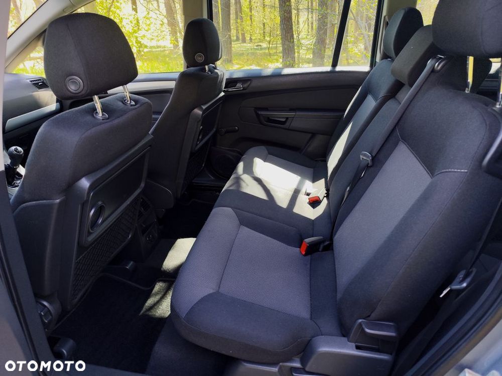 Opel Zafira 1.8 Family Plus - 6