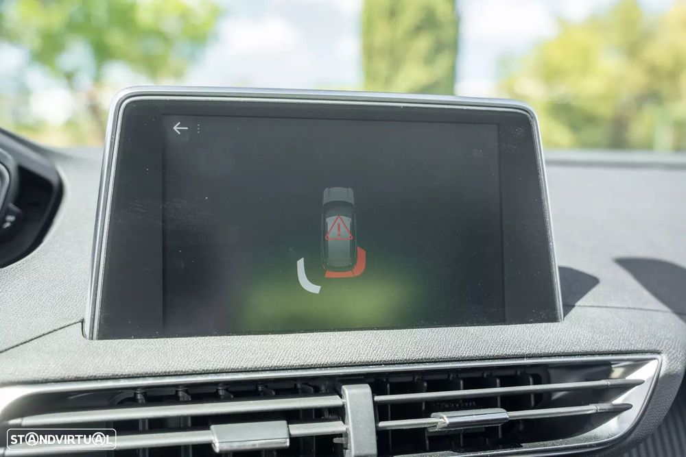 Peugeot 3008 1.5 BlueHDi Allure - 17