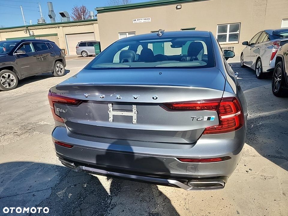 Volvo S60 T6 AWD Geartronic RDesign - 5