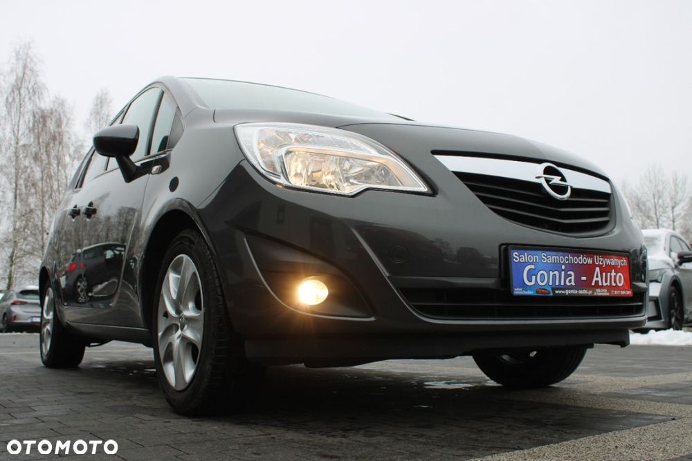 Opel Meriva - 12