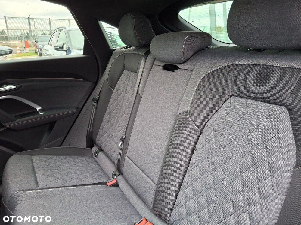 Audi Q5 Sportback - 18