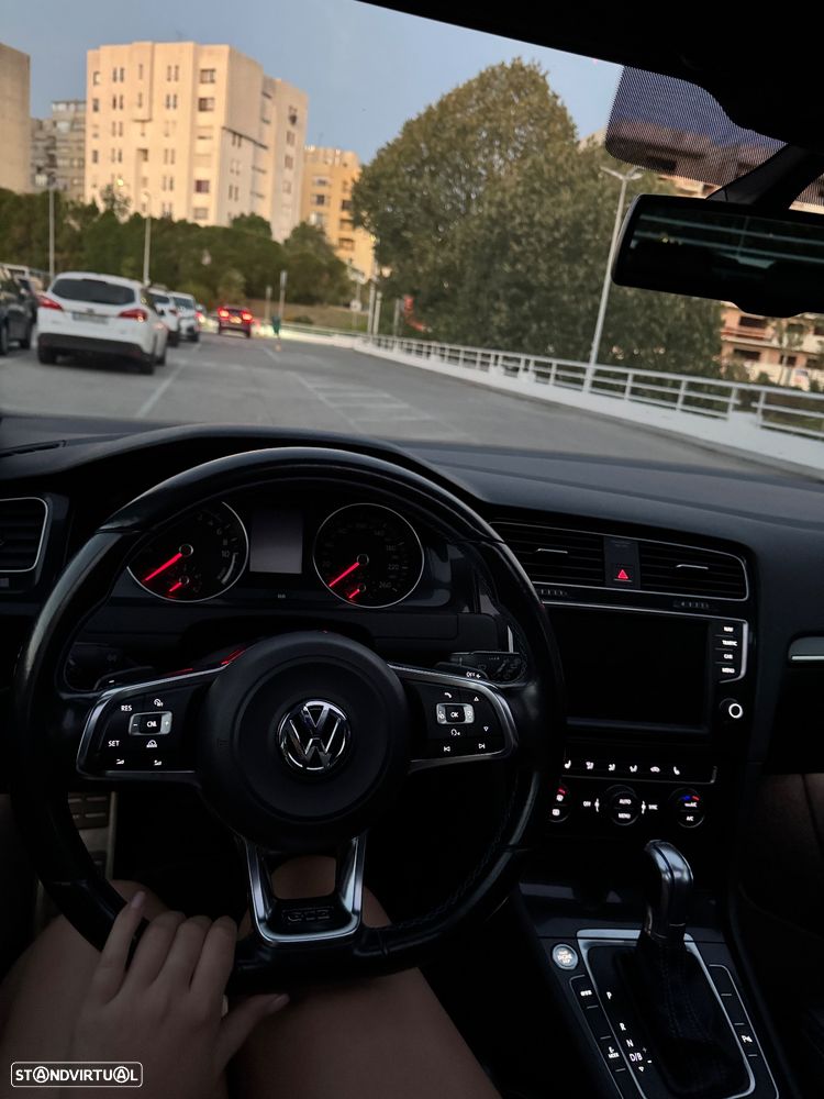 VW Golf 1.4 GTE Plug-In-Hybrid DSG - 8