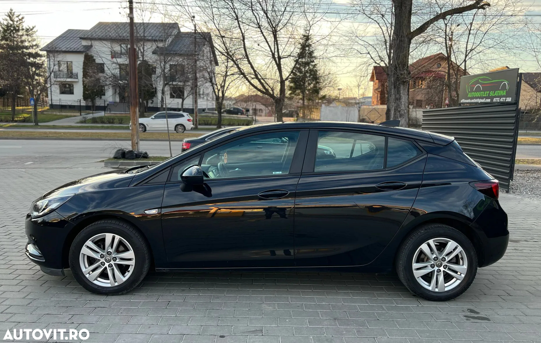 Opel Astra 1.6 CDTI ECOTEC ECOFlex Start/Stop Enjoy - 11
