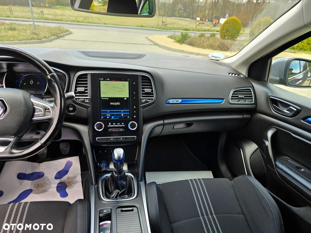 Renault Megane ENERGY TCe 130 GT LINE - 27
