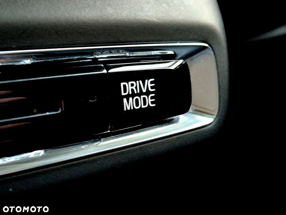 Volvo XC 40 T4 Recharge DKG Inscription - 23