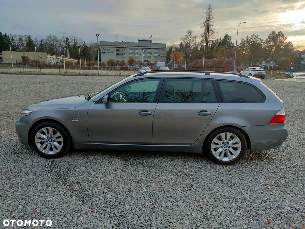 BMW Seria 5 530i xDrive - 27