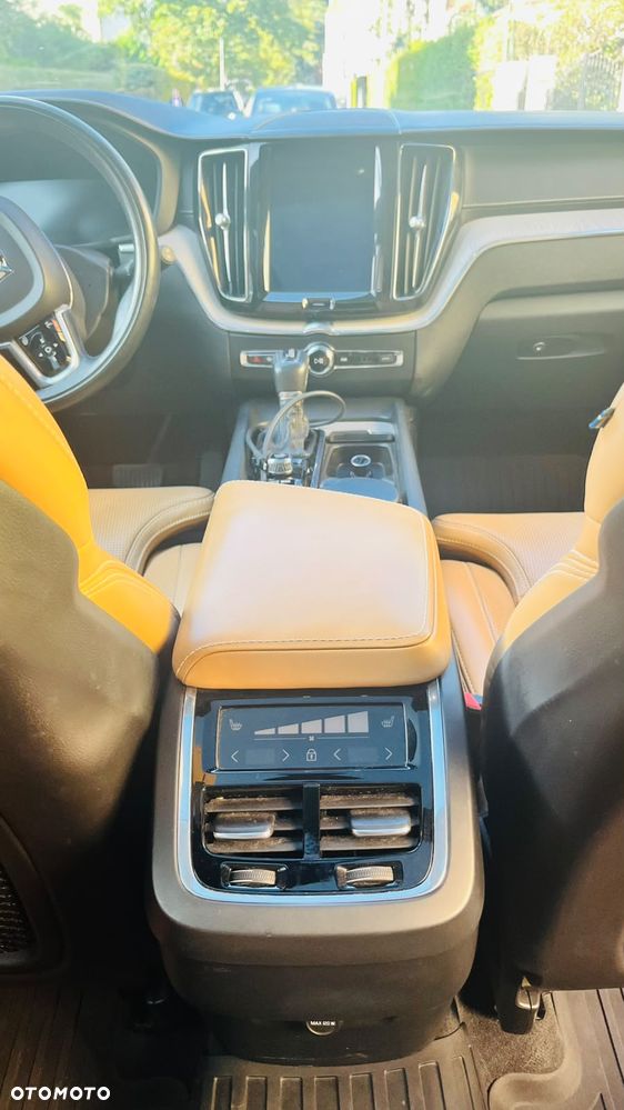 Volvo XC 60 T5 AWD Geartronic Inscription - 11