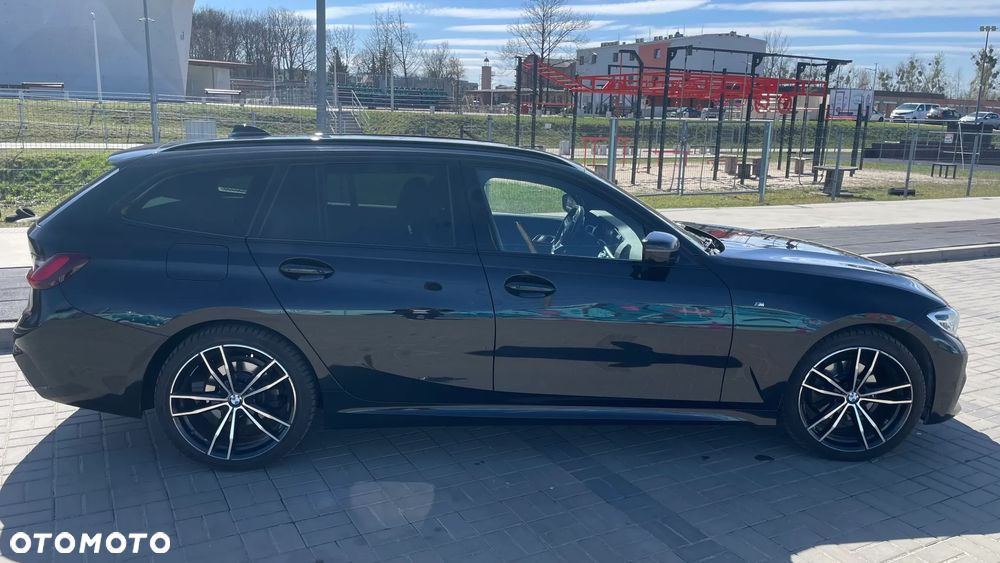 BMW Seria 3 320d Sport Line - 5