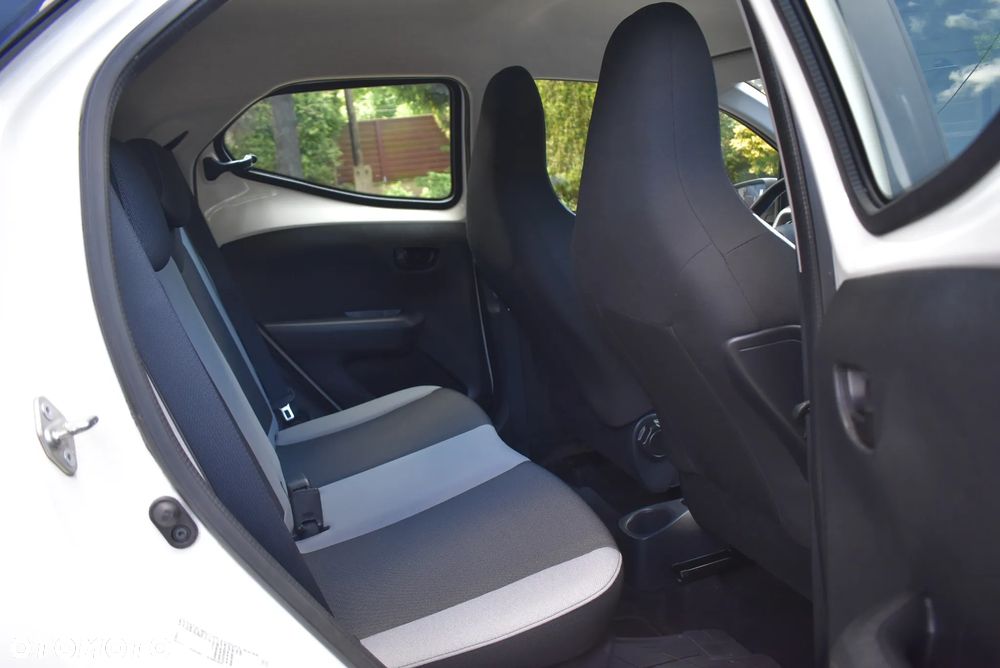 Toyota Aygo - 19
