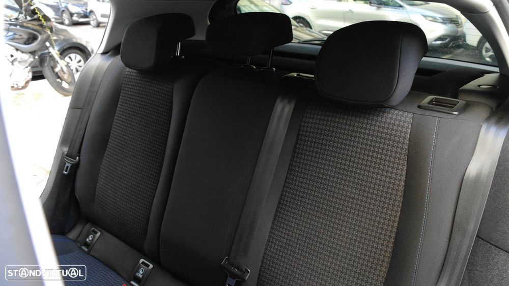 Peugeot 308 1.2 PureTech Active - 31