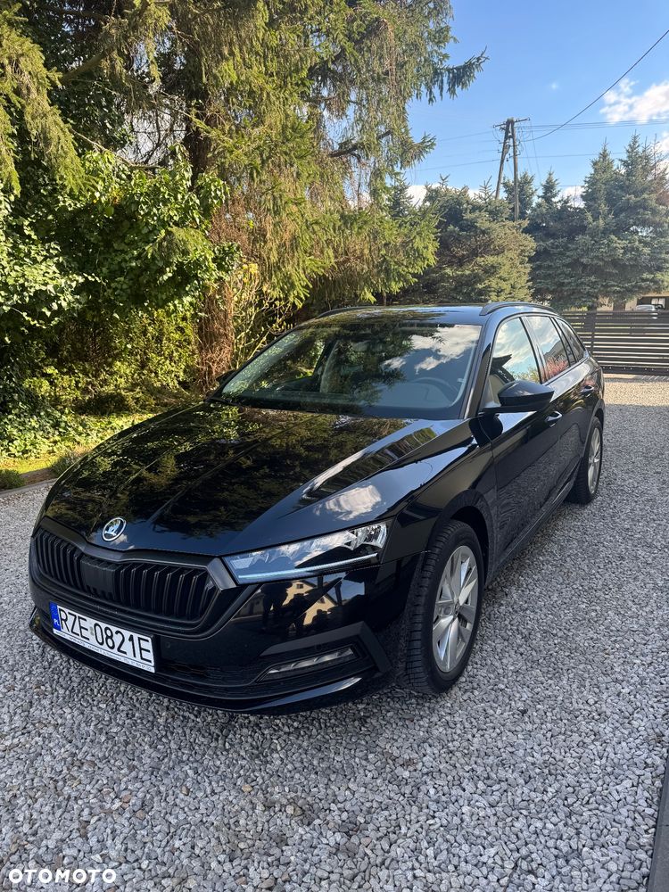 Skoda Octavia 2.0 TDI Ambition DSG - 2