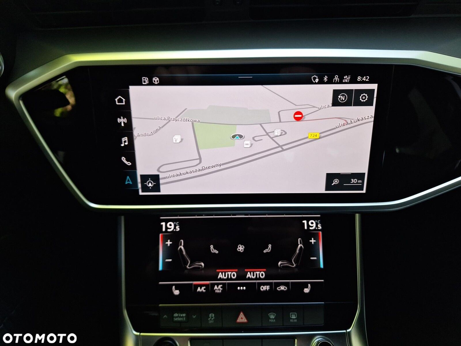 Audi A6 - 24