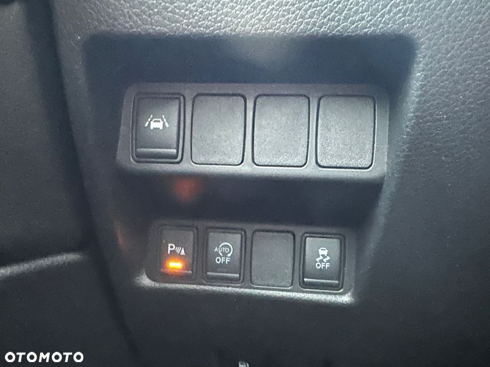 Nissan Qashqai 1.6 DIG-T Tekna - 17