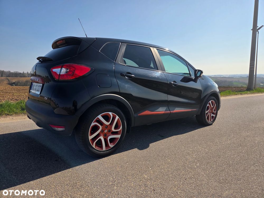 Renault Captur - 23